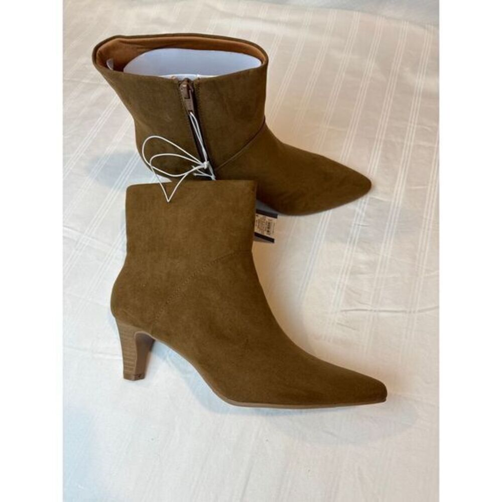Universal Thread Women's Frances Ankle Boots with Memory Foam Insole Size 8 1/2